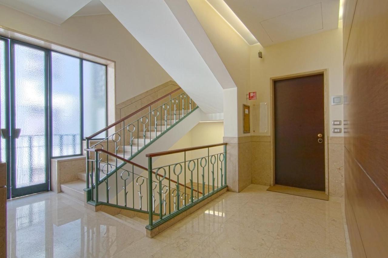 Contempora Apartments - Cavallotti 13 - B14 Милано Екстериор снимка